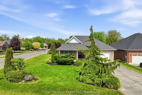 2 Cortland Way