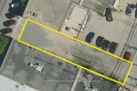117 Main Street South