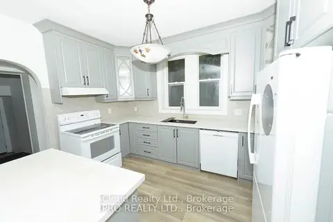81 FLORENCE Avenue