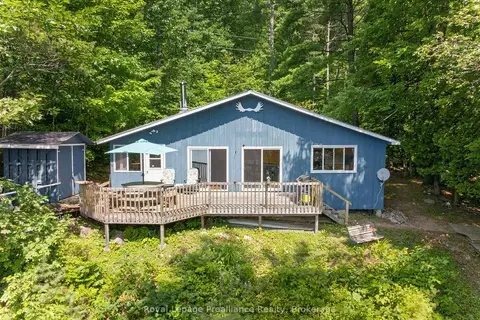 2807 Mackie Lake