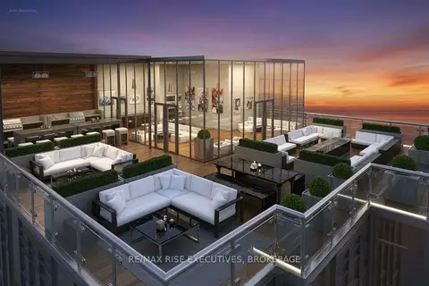 1110 King Street W 303