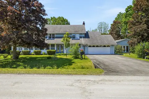 18 Carriage Lane