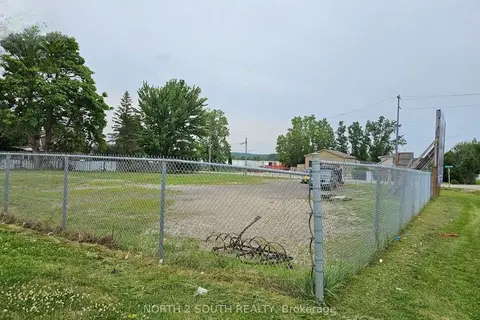 1324 Colborne Street E 2