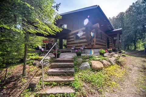 13 Richardson Road