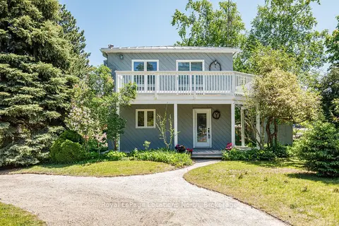 102 Fraser Crescent
