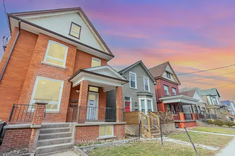 291 Emerald Street N SECOND