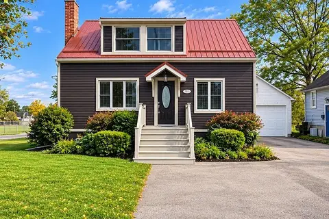 401 Fielden Avenue