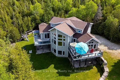 37 Paradise Drive