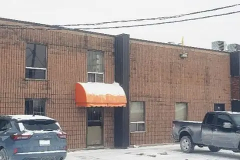 12-18 Clark Street