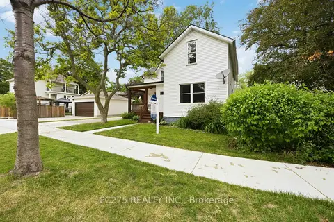 112 Essex Street