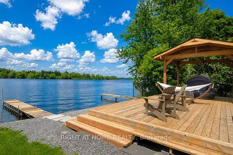 3858 Rideau River Road