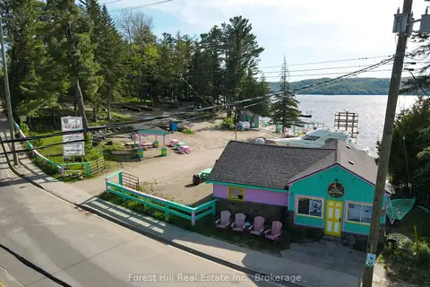 1092 Main Street