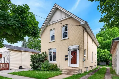 221 Grand River Avenue
