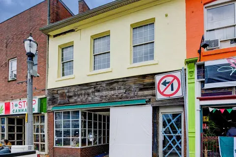 36 Norfolk Street S
