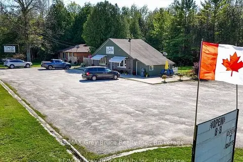 317558 and 317560 Highway 6 And 10 Highway S
