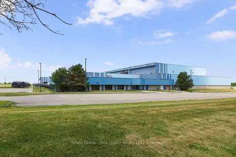 500 James Street S