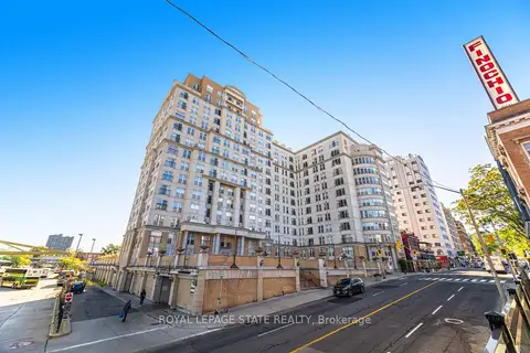 135 James Street S 909