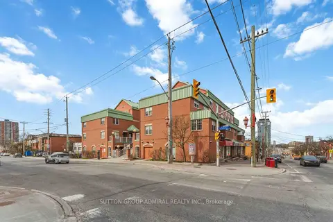 130 ROCHESTER Street 9