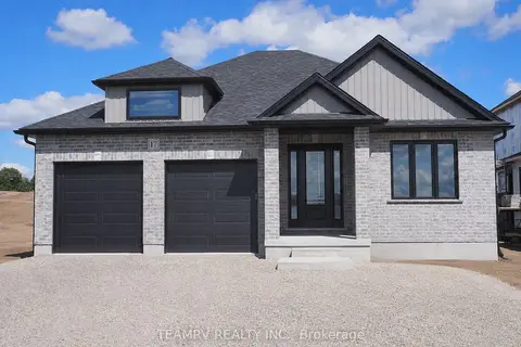 17 DARROW Drive