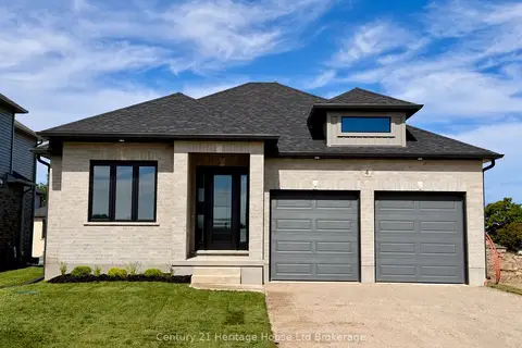 4 Bodwell Avenue
