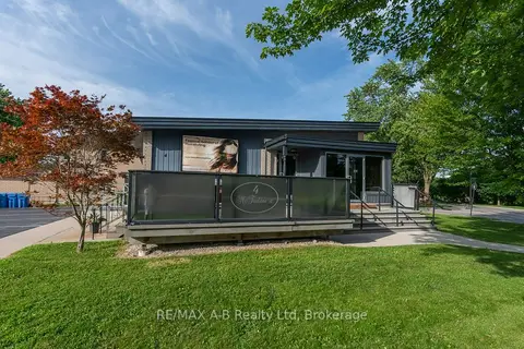 4 MC FARLANE Street