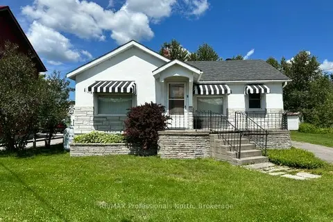 7 Invergordon Avenue