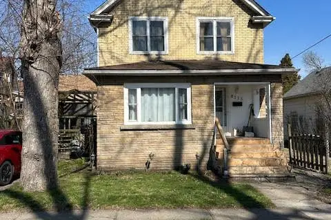 4115 May Avenue