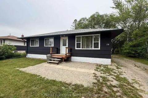 79 Maple Crescent