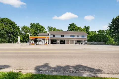 3922 Hamilton Road E