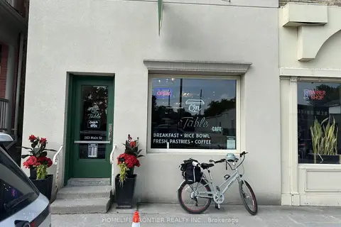 163 NW Main Street NW