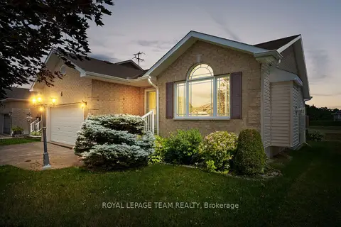 6 Stonehaven Way