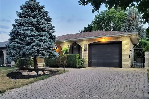 147 Muriel Crescent