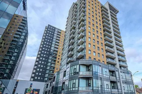 108 Garment Street 1502