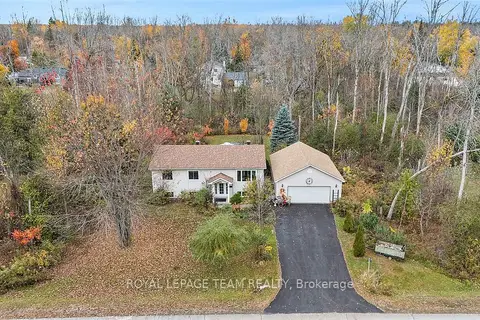 4 Black Walnut Road