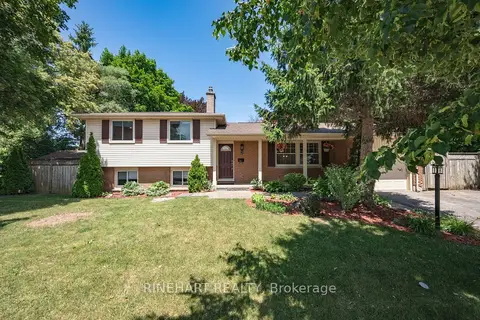 2 Lloyd Manor Crescent