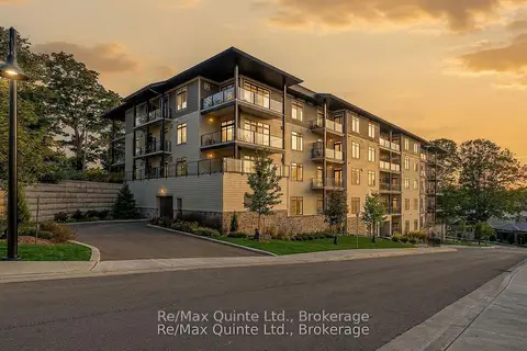 17 Cleave Avenue 305