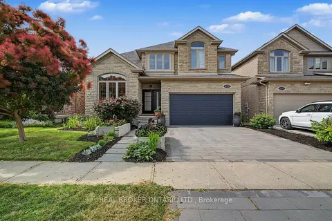 422 Rideau River Street