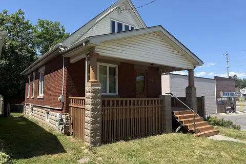 827 Quebec Street