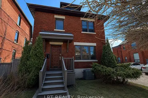 322 Waverley Street