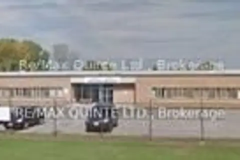 10 McFarland Drive