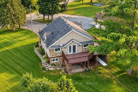 16 Hummingbird Lane