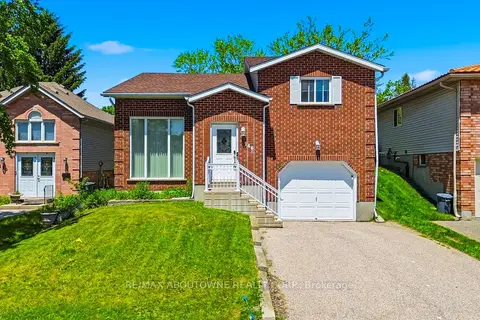 146 Bankside Drive N Upper