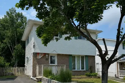 26 Hergott Avenue