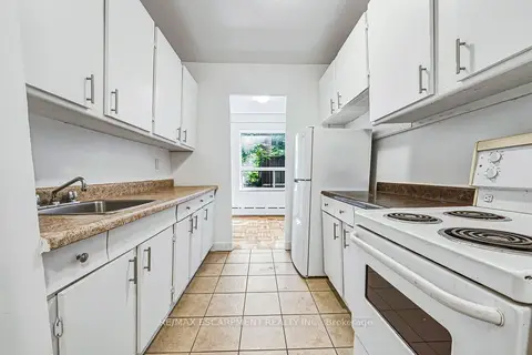 325A James Street S 107