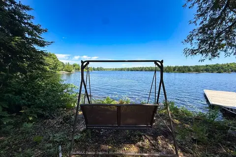 473 North Meadowcove Road