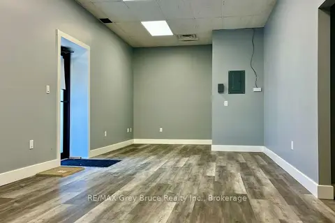 18 Yonge Street 4