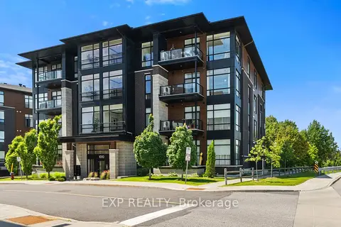 100 Cortile Private 301
