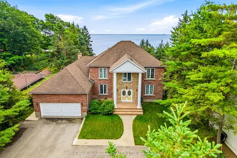 599 Lakeshore Road E