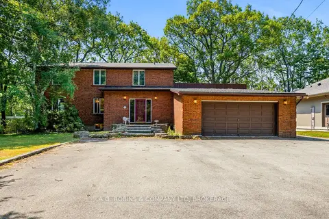559 Lakeshore Road E