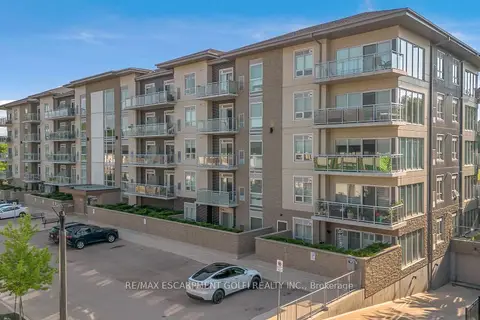 16 Markle Crescent 208